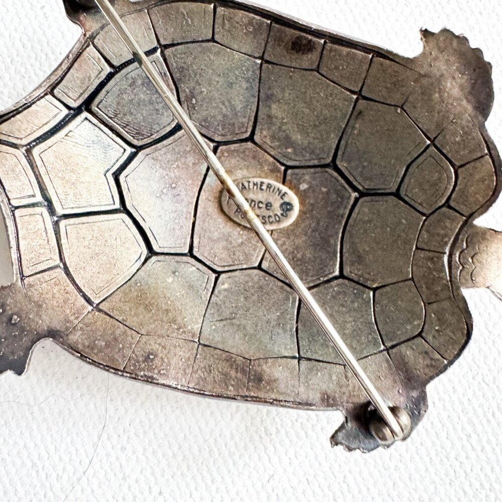 Catherine France Popesco Turtle Green Inlay Brooch - Picture 5 of 7